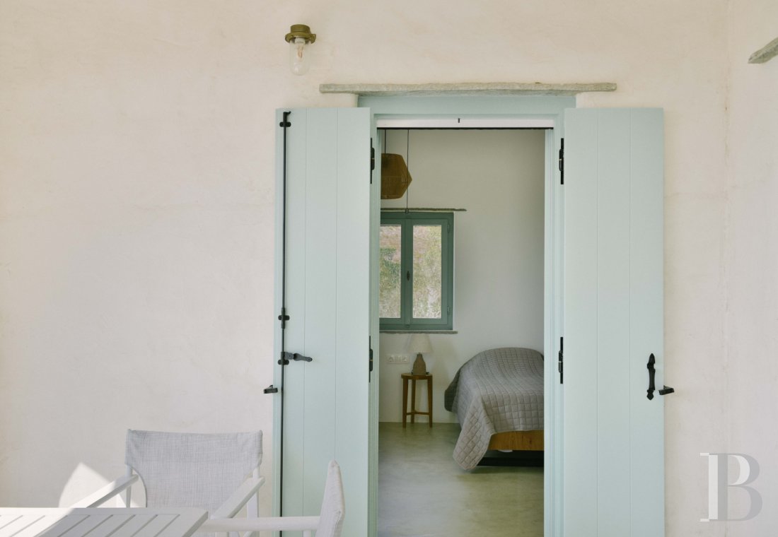 Sur l’île de Tinos, au nord des Cyclades, une ancienne ferme oléicole transformée en maison de charme - photo  n°8